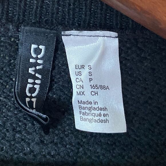 H&M Divided Crewneck High Low Hem Sweater - Picture 6 of 7